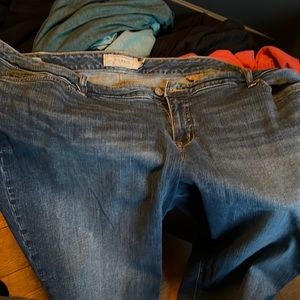 Torrid jeans. Antique blue wash. Size 24. Boyfriend fit